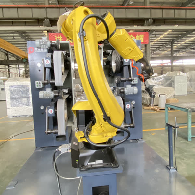 FUNAC ロボットアーム付きの磨き機 車体,インテリアコンポーネントを磨く
