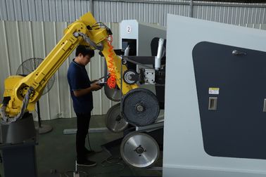 Ncstudioの制御システムが付いている1500Wロボティック磨く機械