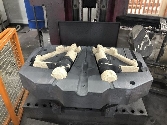 機械処理の表面処理およびアセンブリを投げるコックの生産ライン